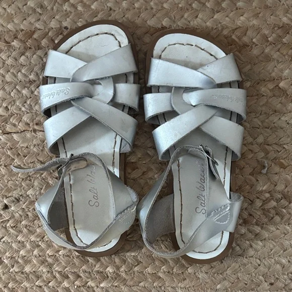 Girls Salt Water Sandals - Silver size 13 - Picture 1 of 3